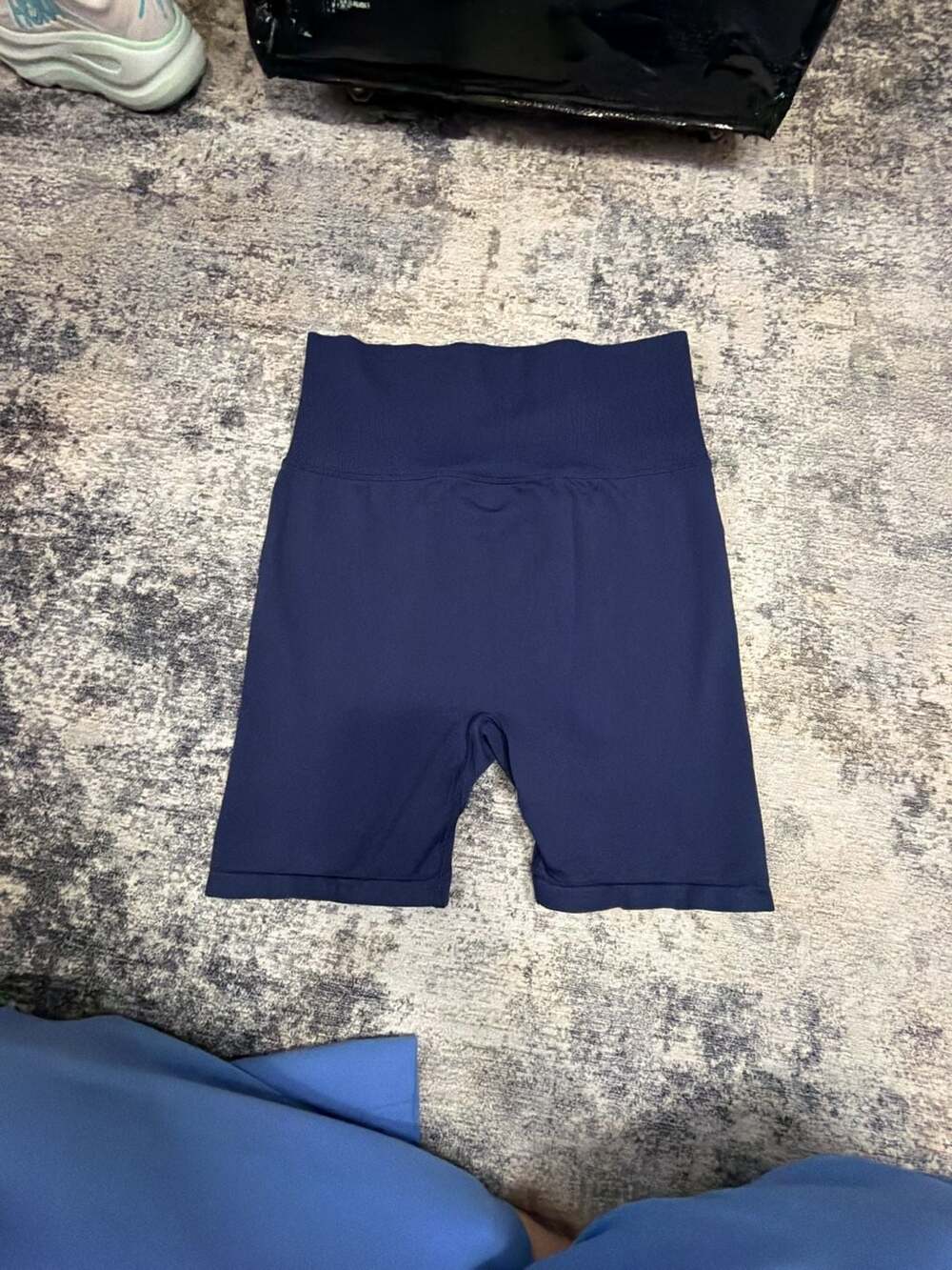 PINK Victoria's Secret Bike Shorts Size L Blue Seamless Flip It